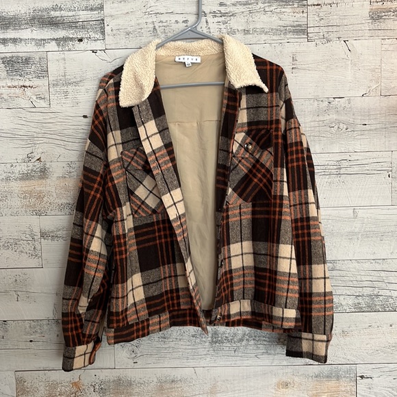 Hyfve women’s flannel jacket. Size large - Picture 4 of 5